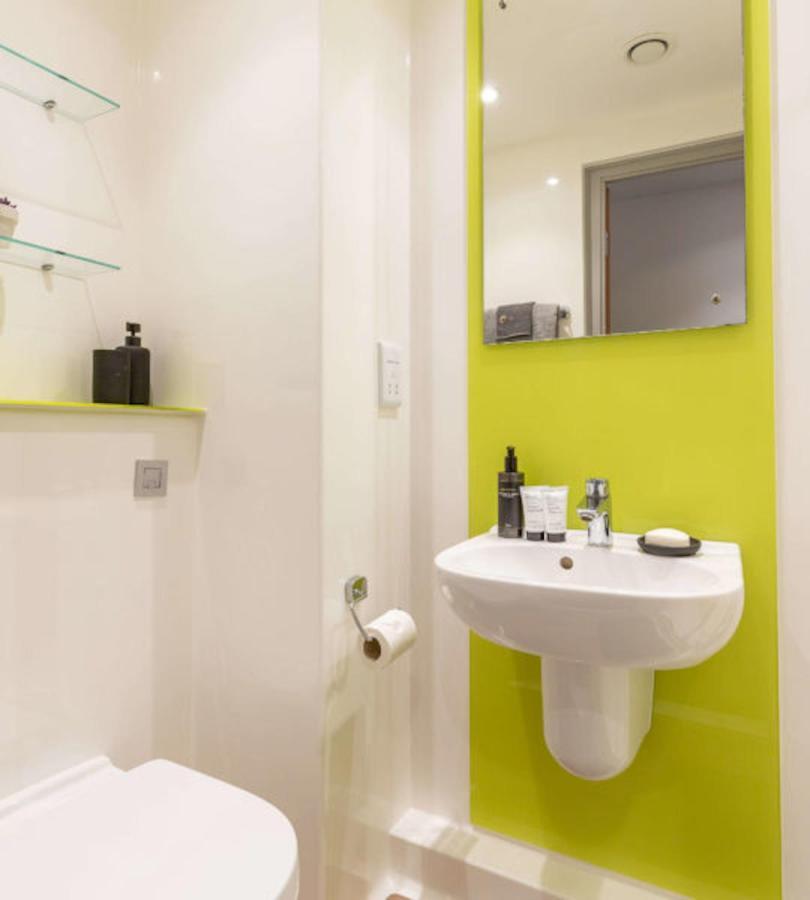 Vibrant Rooms For Students Only, Leeds - Sk Leeds (West Yorkshire) Exterior photo
